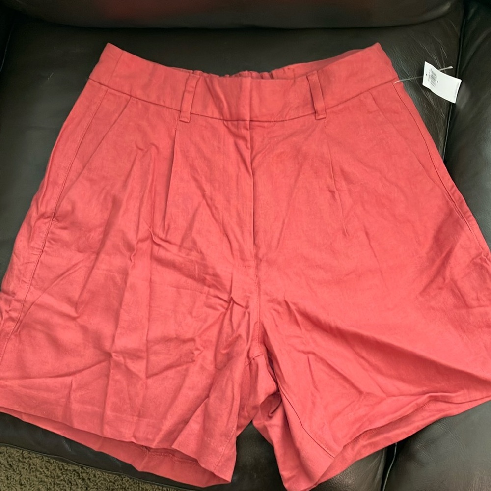 Old Navy Linen Blend Shorts